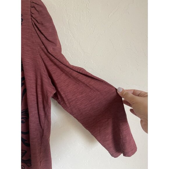Chico's Scroll Print 3/4 Sleeve Romantic Maroon Red Tee Puff Sleeve Modal Cotton - Picture 6 of 6